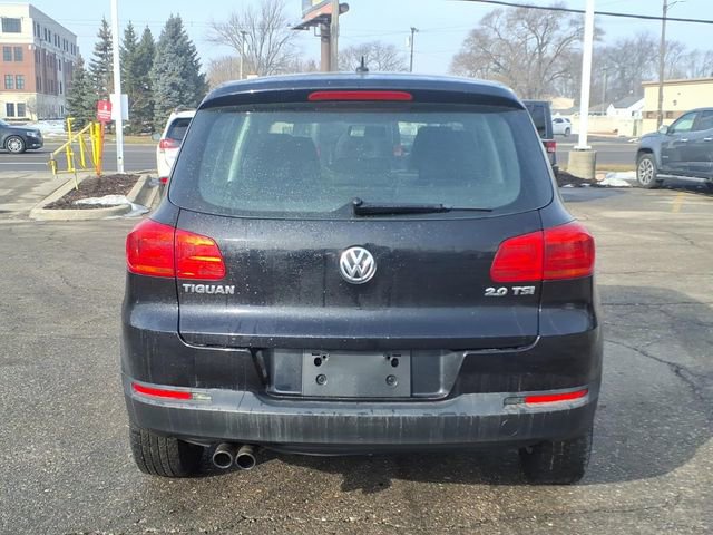 Used 2012 Volkswagen Tiguan S FWD image 6