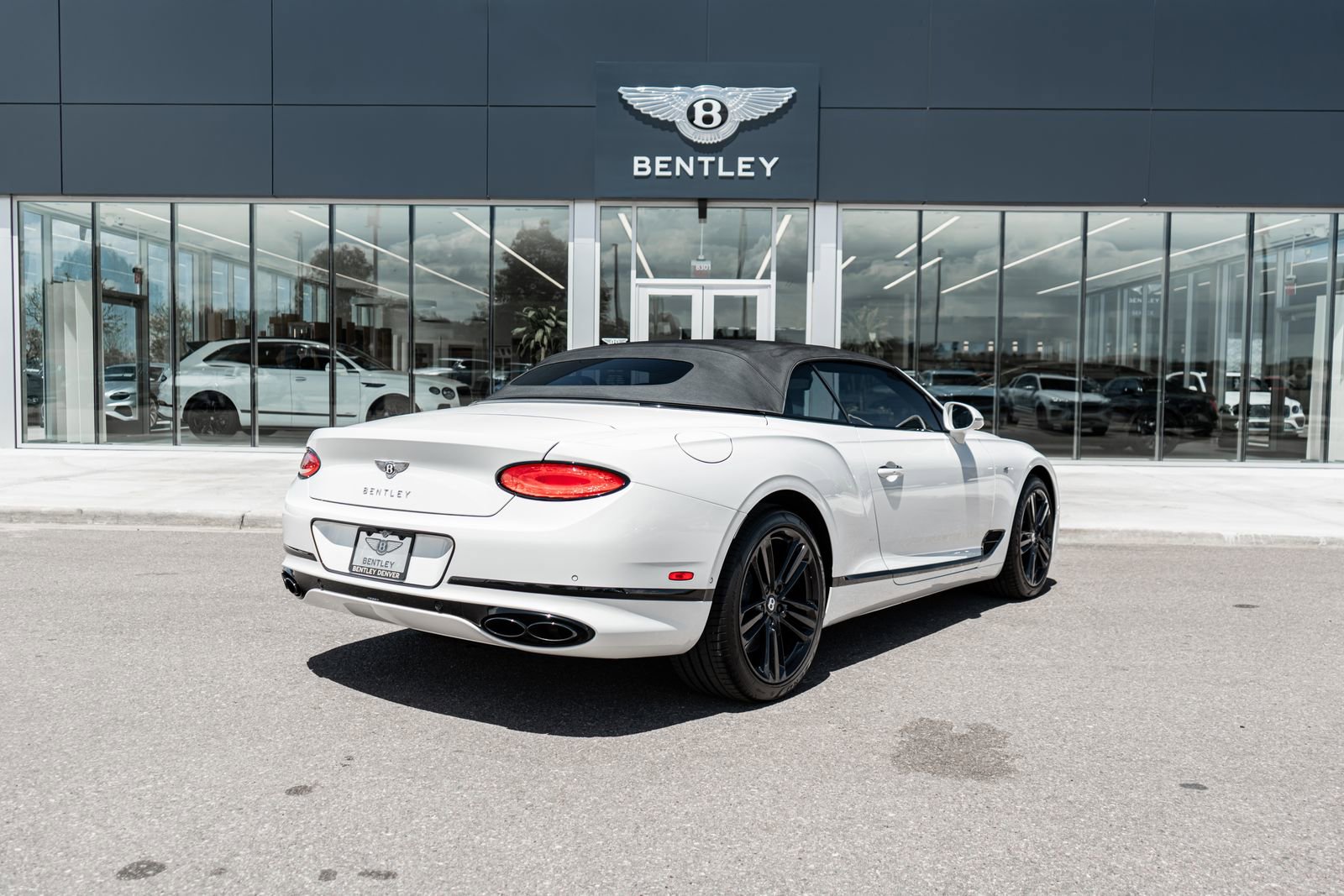 Certified 2022 Bentley Continental GT AWD/4WD image 3