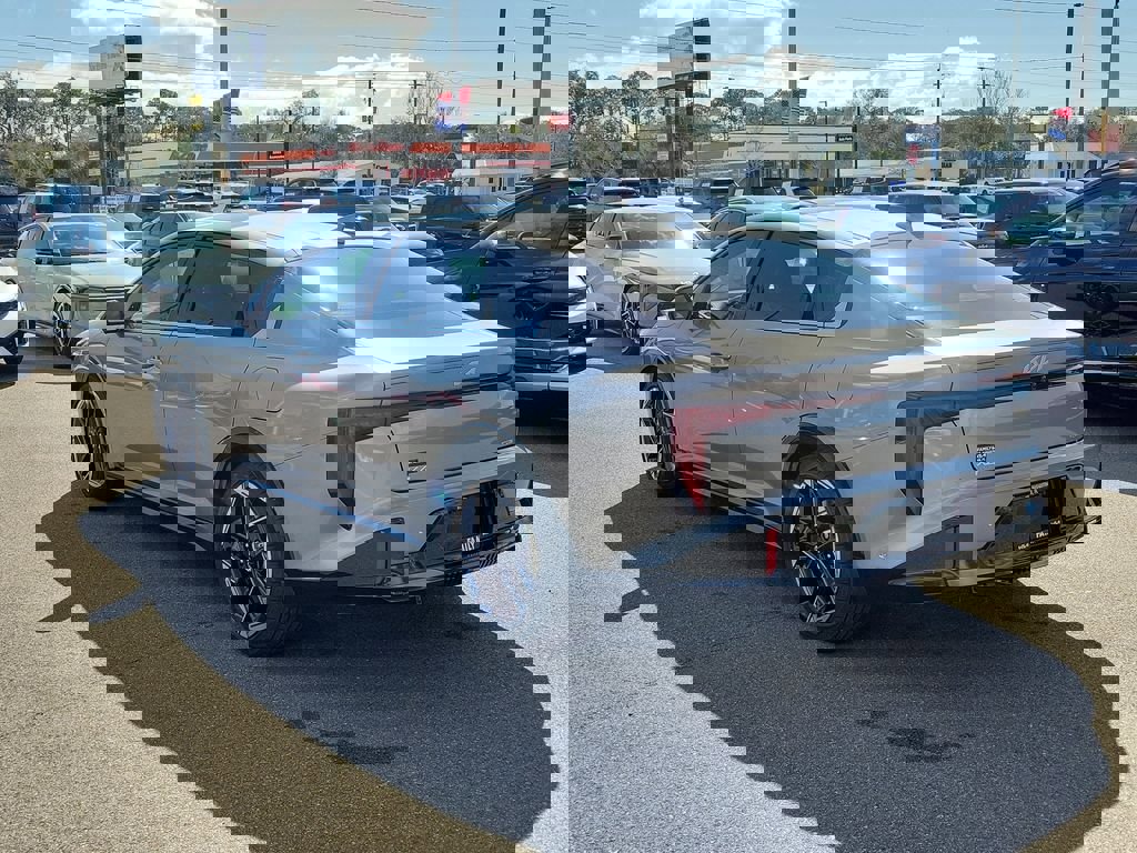 New 2026 Kia K4 GT-Line image 4