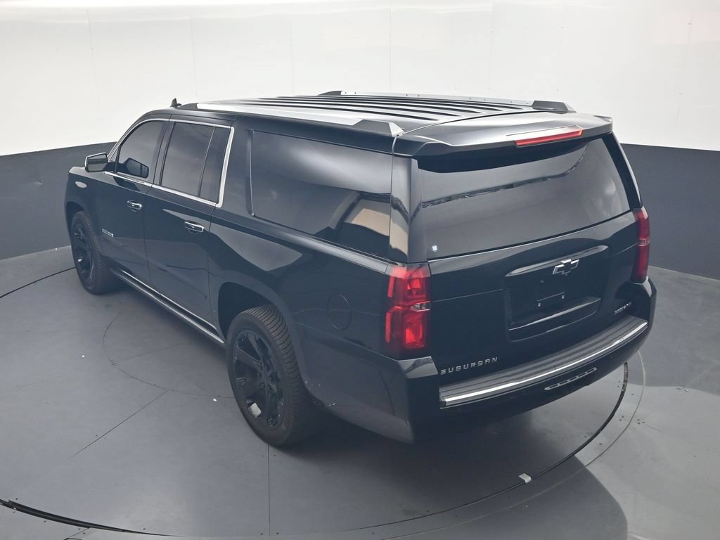 Used 2020 Chevrolet Suburban Premier AWD/4WD image 21