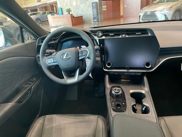 New 2026 Lexus RZ 450e AWD image 17