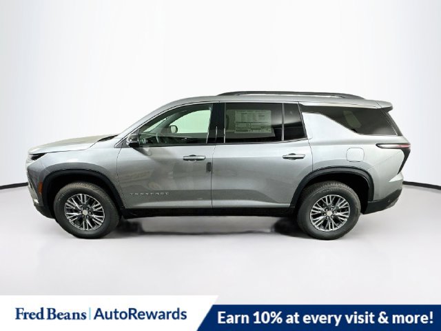 New 2027 Chevrolet Traverse LT AWD/4WD image 3