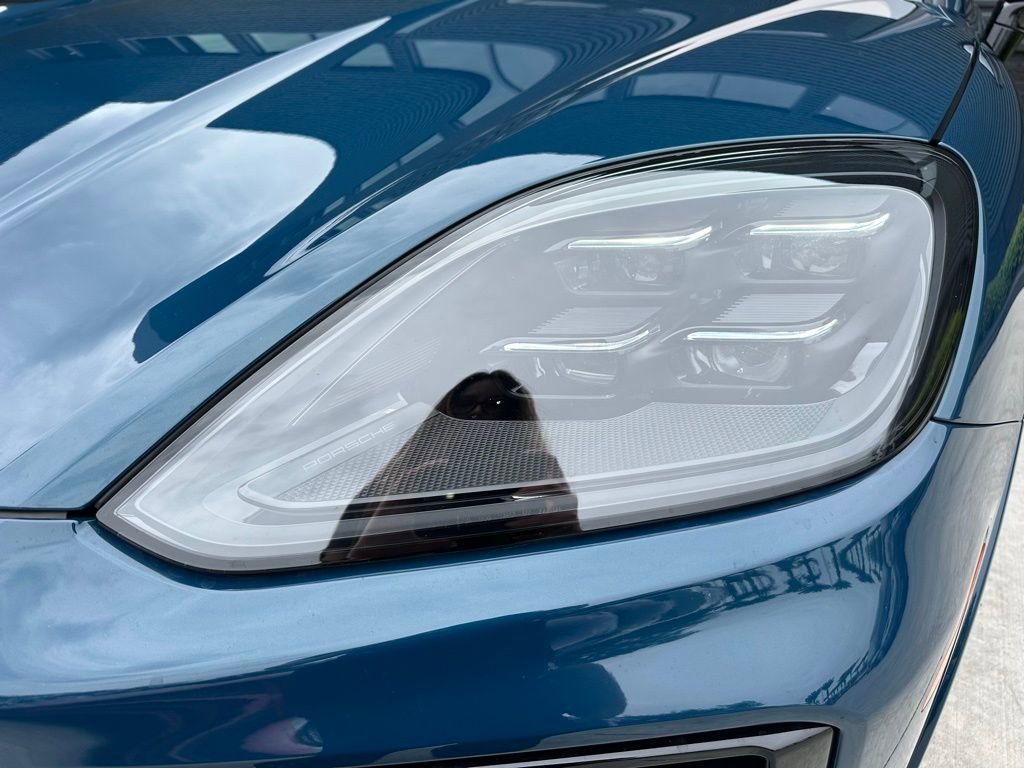 Certified 2025 Porsche Cayenne S image 13