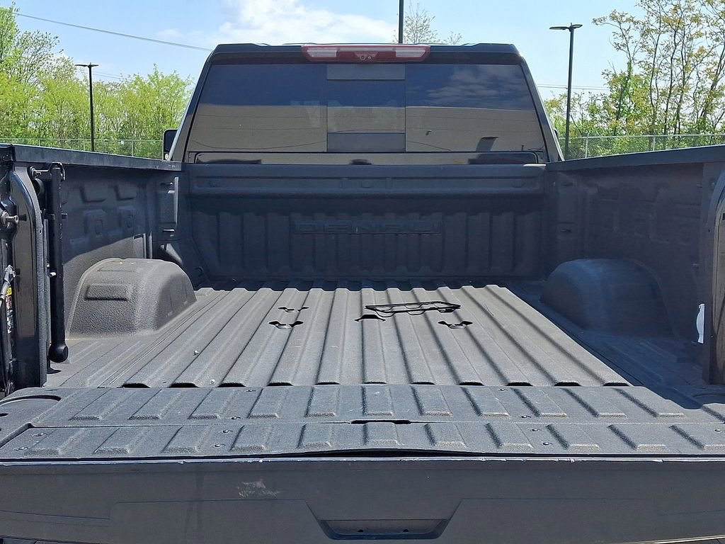 Used 2022 GMC Sierra 2500 Denali w/ Technology Package AWD/4WD image 29