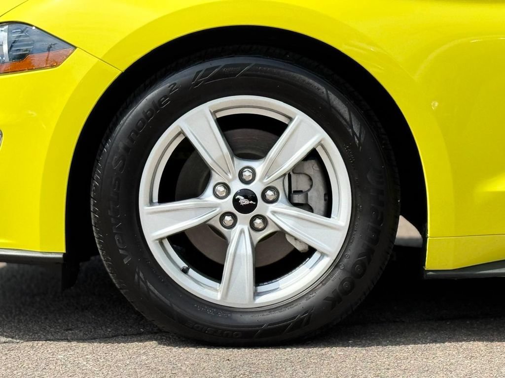 Used 2021 Ford Mustang Coupe RWD image 12
