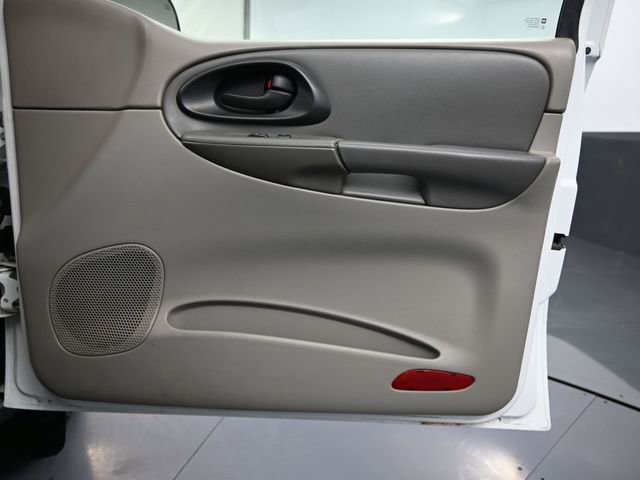 Used 2003 Chevrolet TrailBlazer LS w/ Preferred Equipment Group image 35