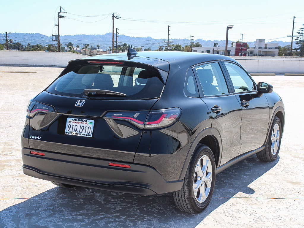 Certified 2025 Honda HR-V LX image 6