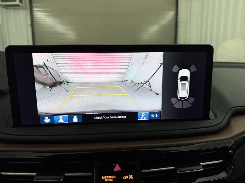 Used 2025 Acura MDX FWD w/ Technology Package image 16