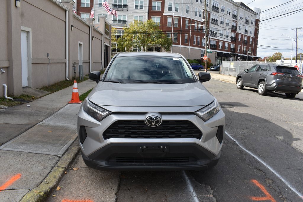 Used 2025 Toyota RAV4 LE image 3