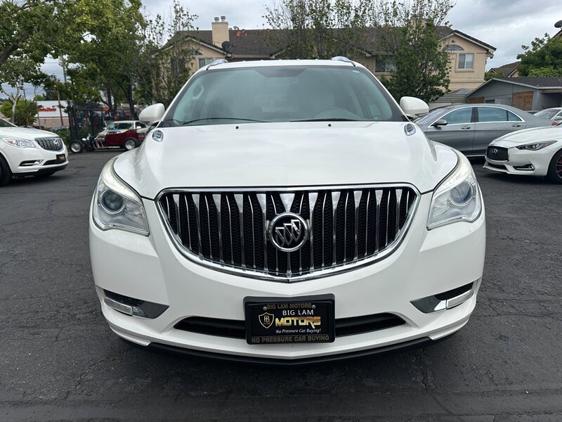 Used 2014 Buick Enclave Leather FWD image 2