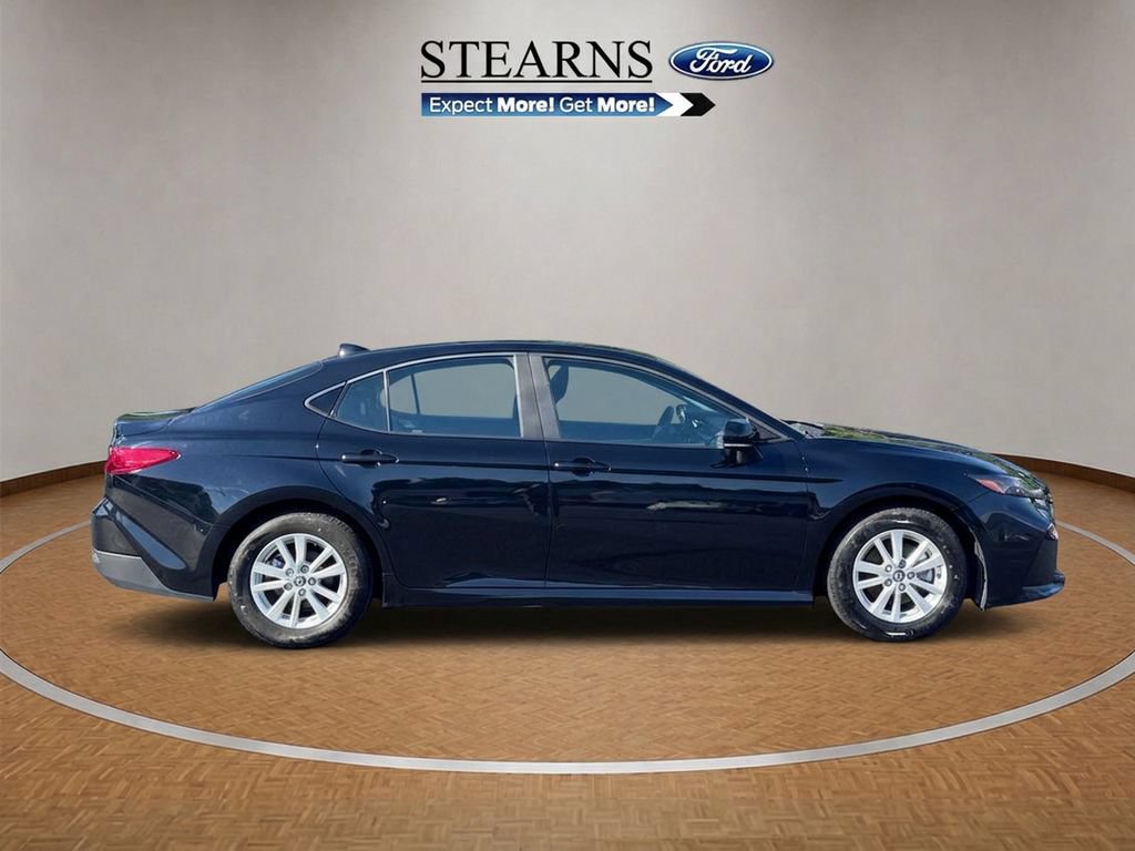 Used 2025 Toyota Camry LE FWD image 16