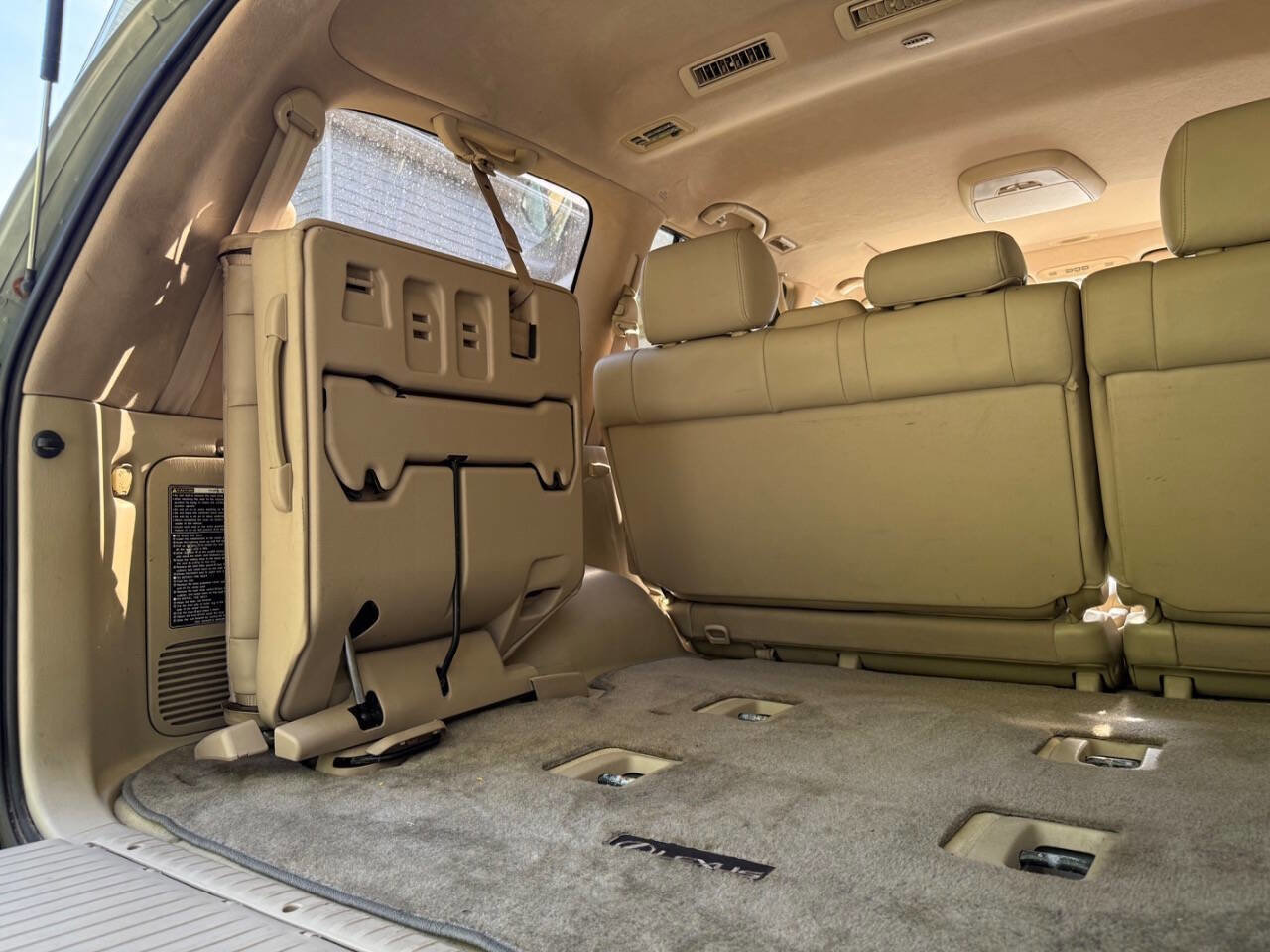 Used 2003 Lexus LX 470 4WD image 46