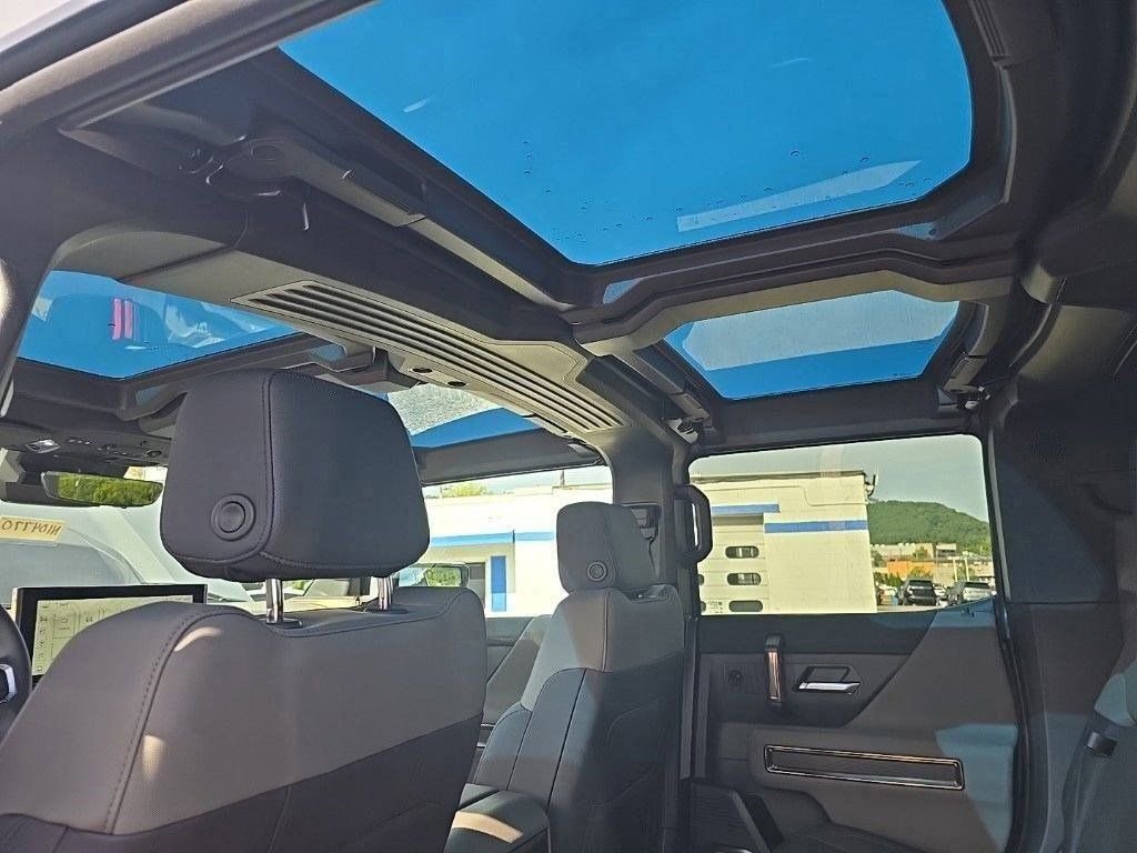 New 2025 GMC Hummer EV 3X image 24