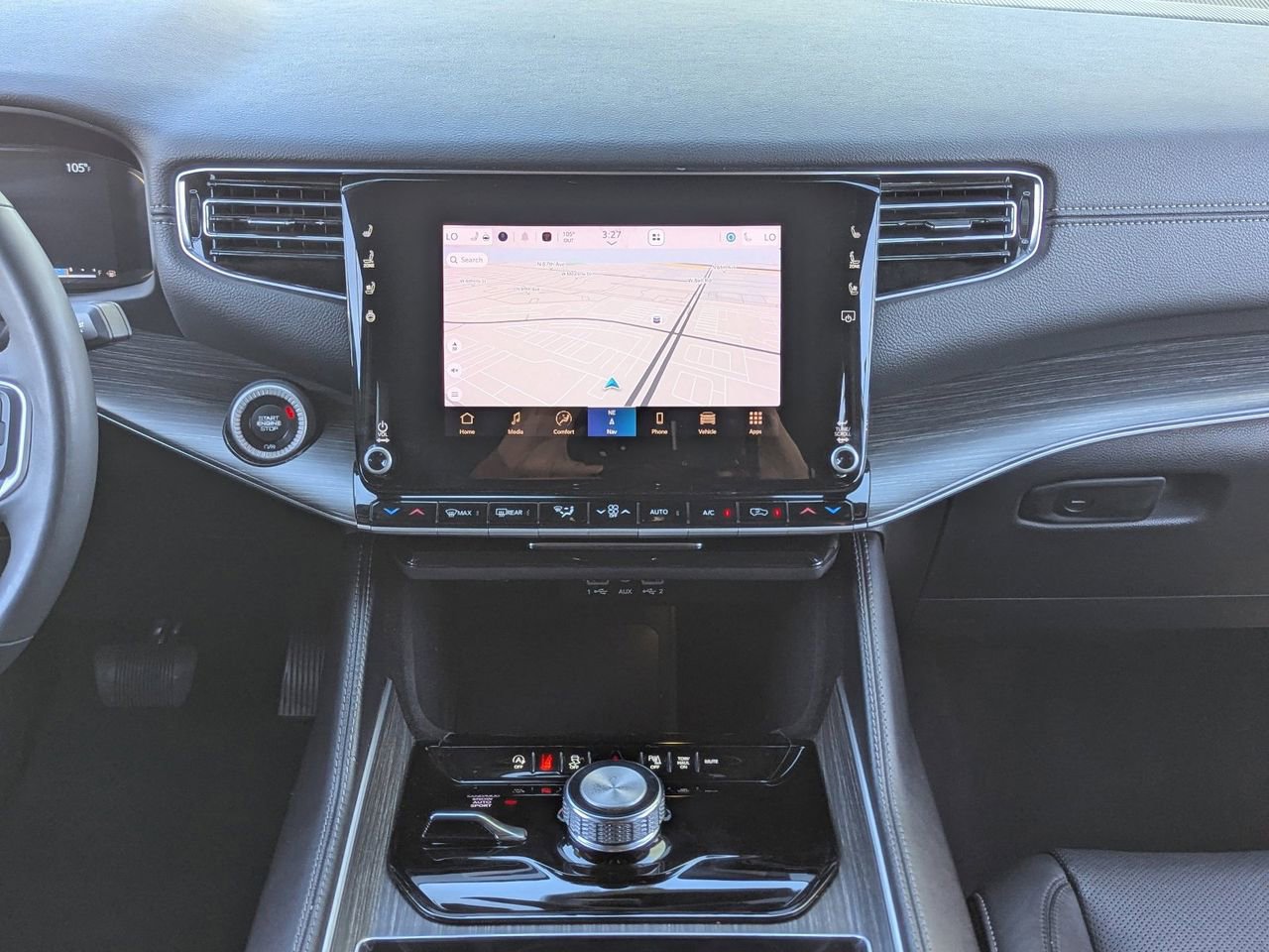 Used 2023 Jeep Wagoneer L Series II image 18