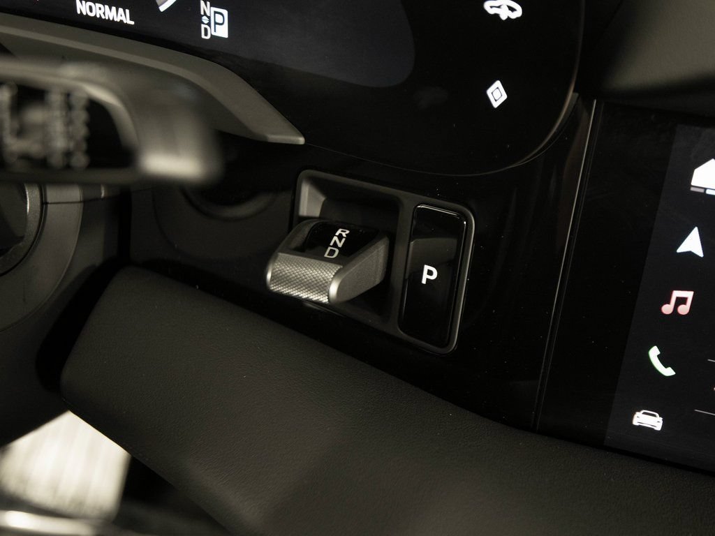 New 2026 Porsche Taycan 4S AWD/4WD image 22