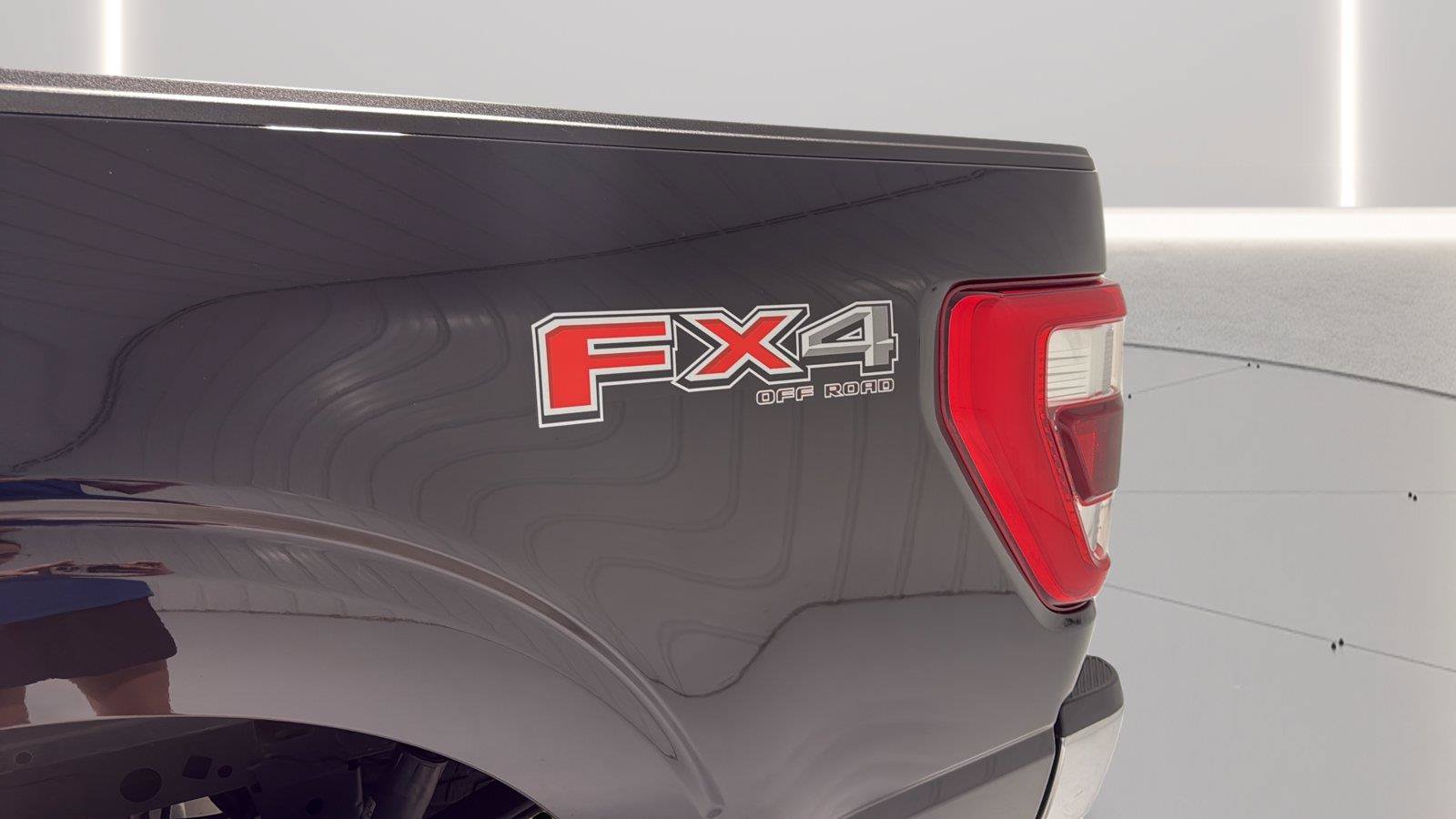 Used 2023 Ford F150 Lariat w/ FX4 Off-Road Package AWD/4WD image 30
