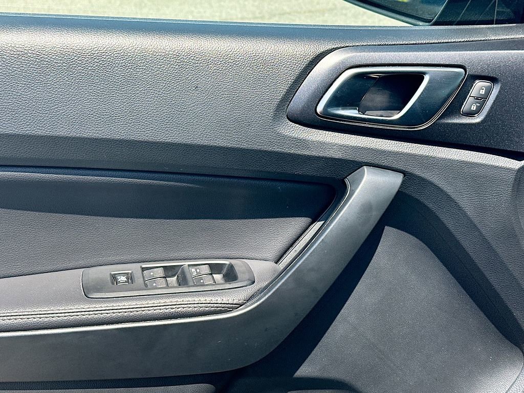 Used 2023 Ford Ranger Lariat w/ Equipment Group 501A High image 21