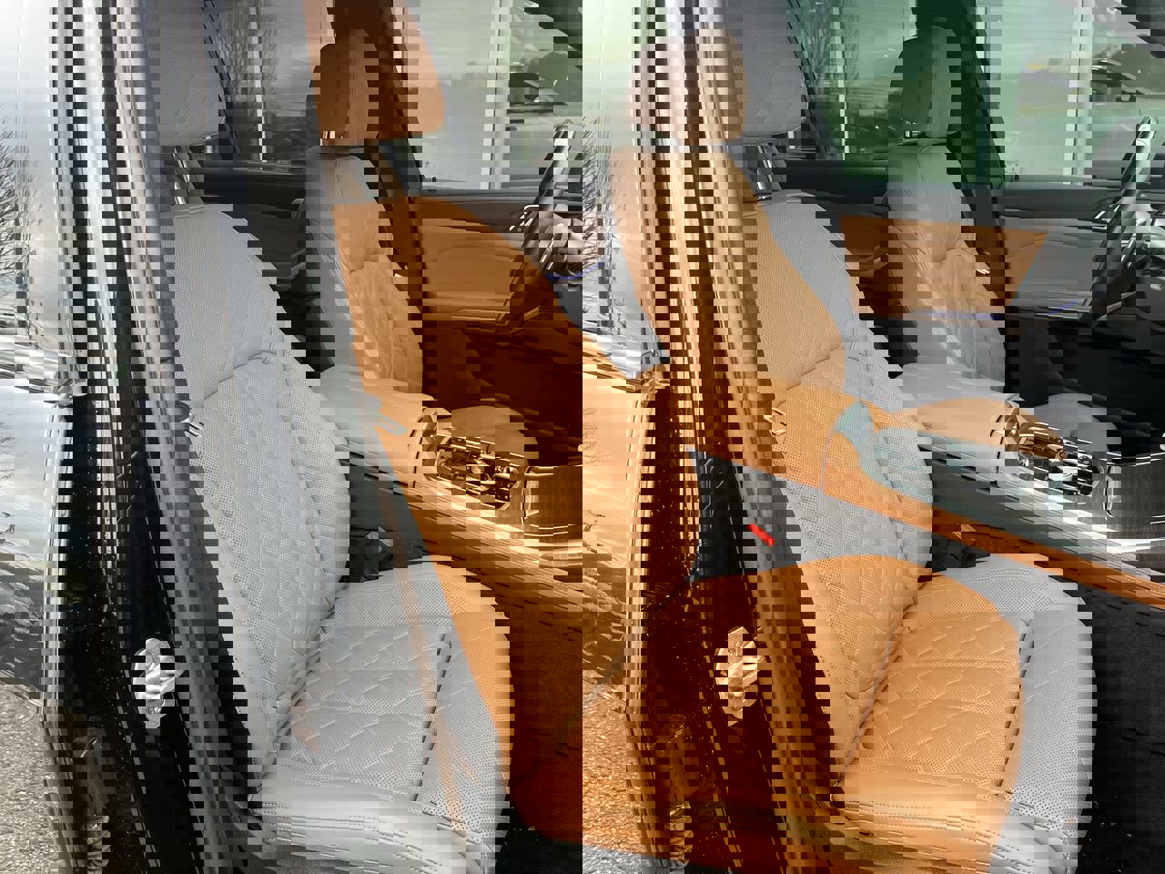 Certified 2023 BMW X7 xDrive40i w/ Executive Package image 38