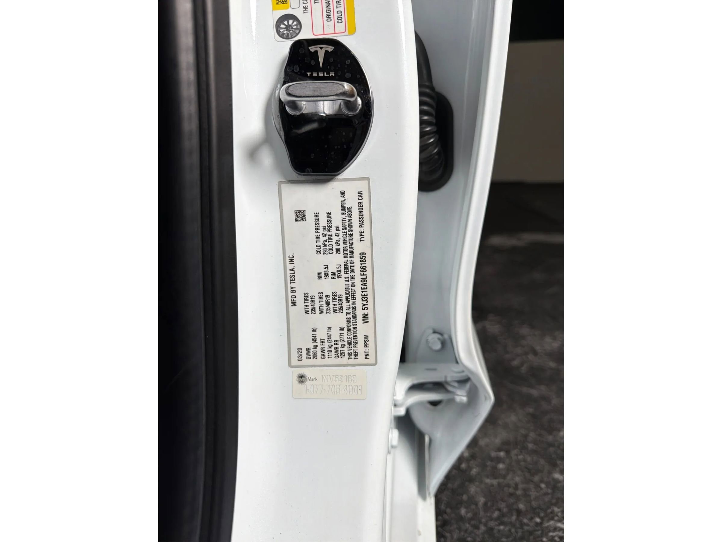Used 2020 Tesla Model 3 Standard Range Plus RWD image 19
