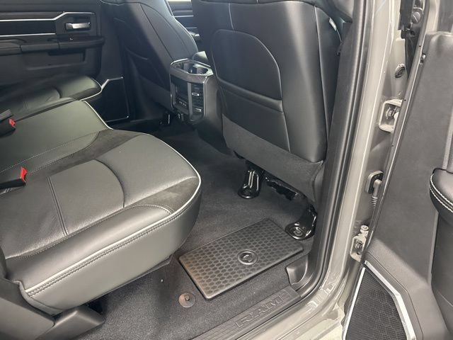 New 2026 RAM 2500 Laramie w/ Night Edition AWD/4WD image 28