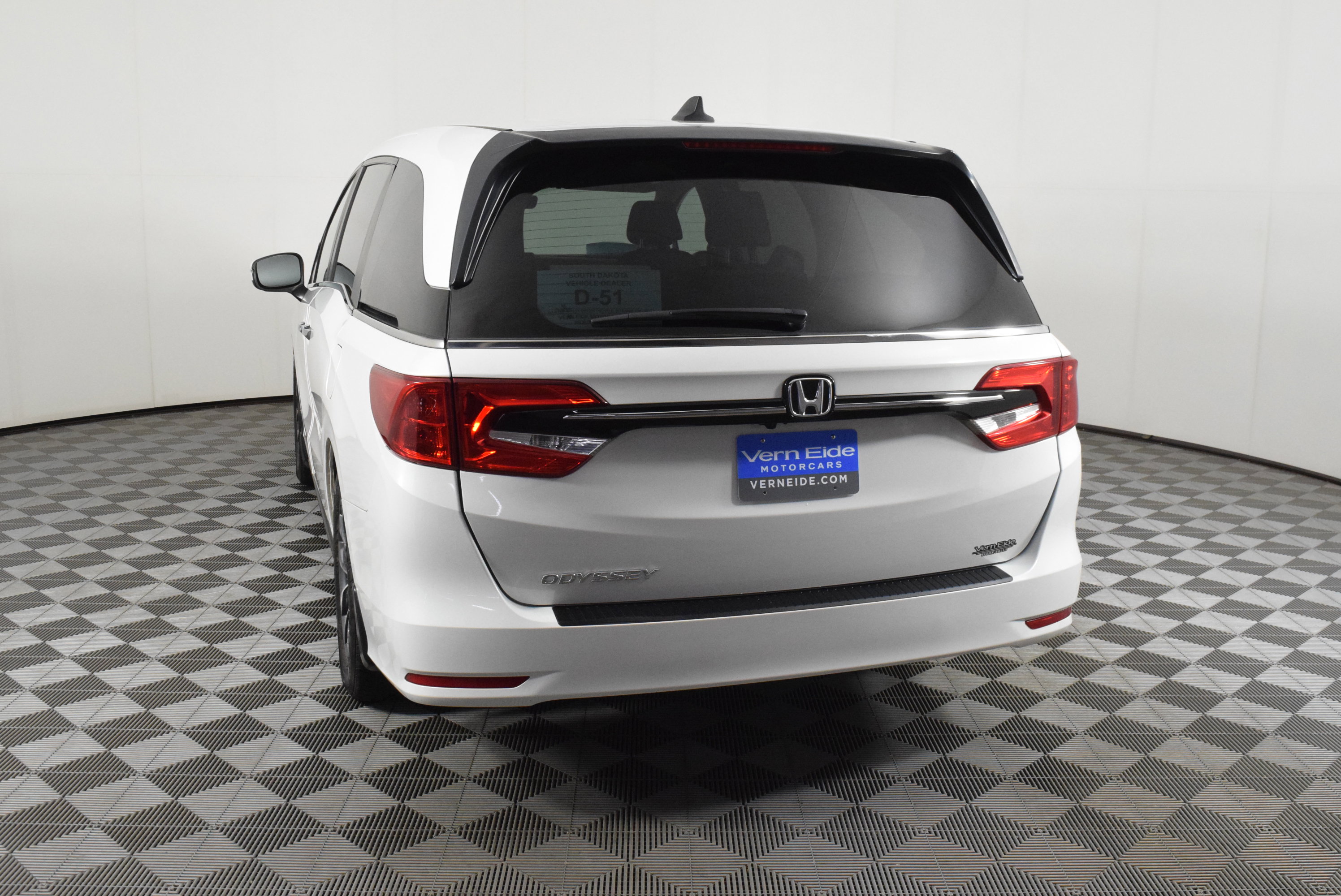 Used 2023 Honda Odyssey EX-L image 7