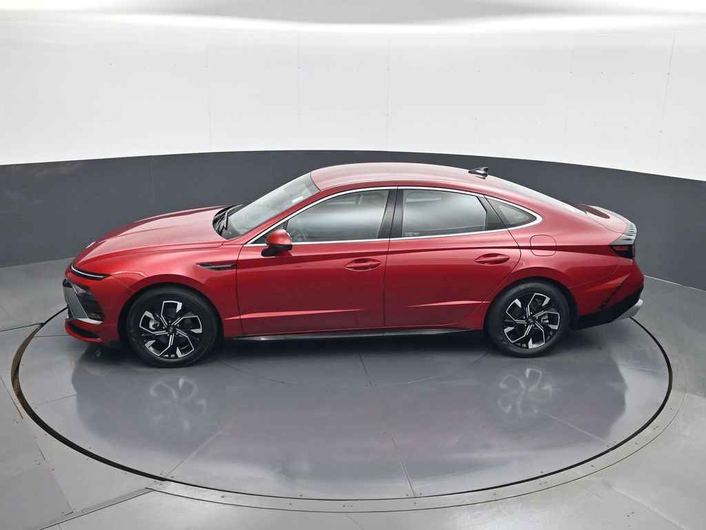 Certified 2025 Hyundai Sonata SEL FWD image 20