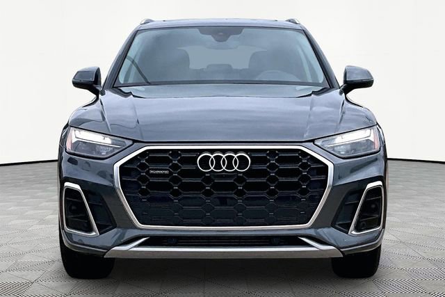 Used 2023 Audi Q5 2.0T Premium Plus w/ Premium Plus Package AWD/4WD image 3
