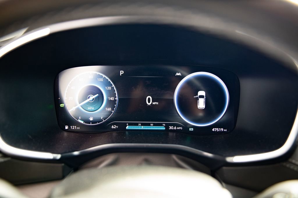 Used 2023 Hyundai Santa Fe SEL Premium image 11