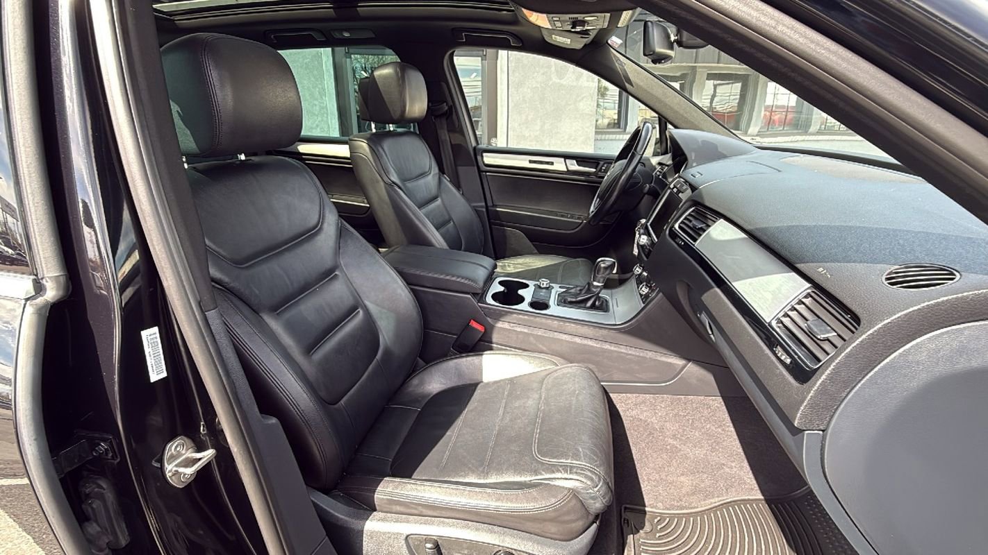 Used 2014 Volkswagen Touareg VR6 AWD/4WD image 18