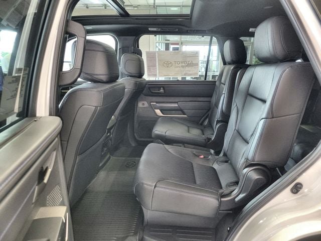 New 2026 Toyota Sequoia Platinum AWD/4WD image 23