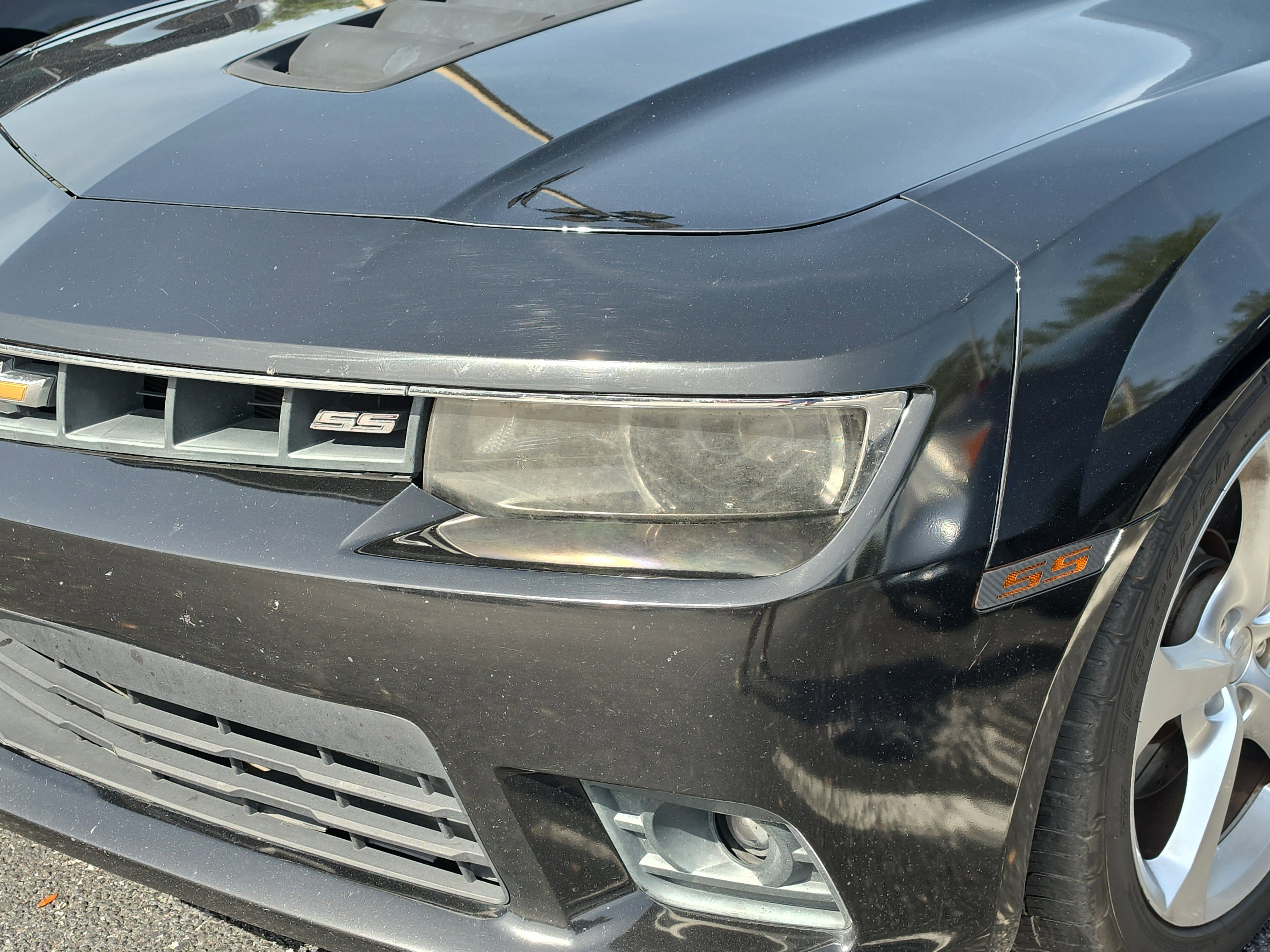 Used 2015 Chevrolet Camaro SS w/ RS Package RWD image 9