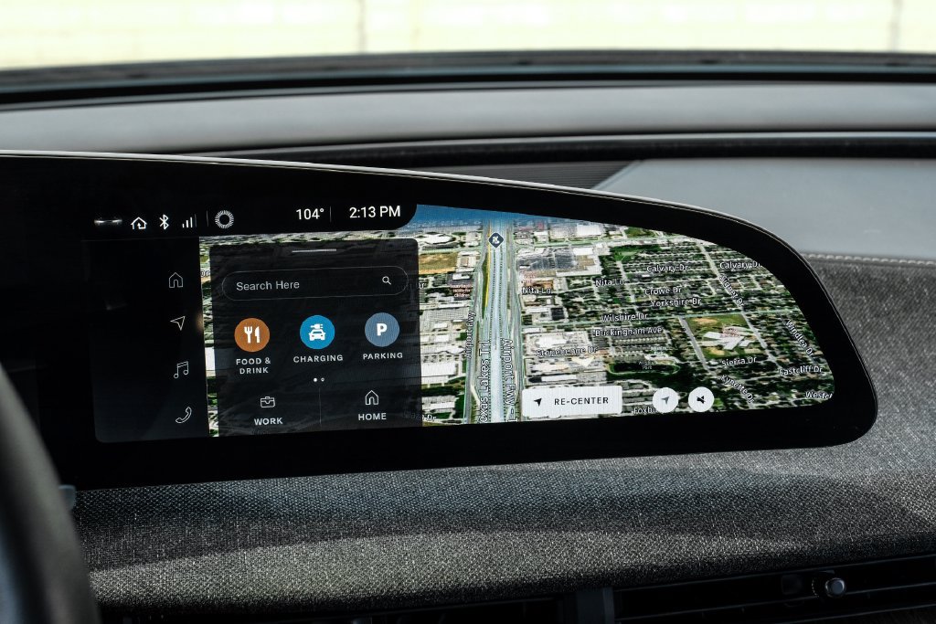 Used 2024 Lucid Air Touring AWD/4WD image 19