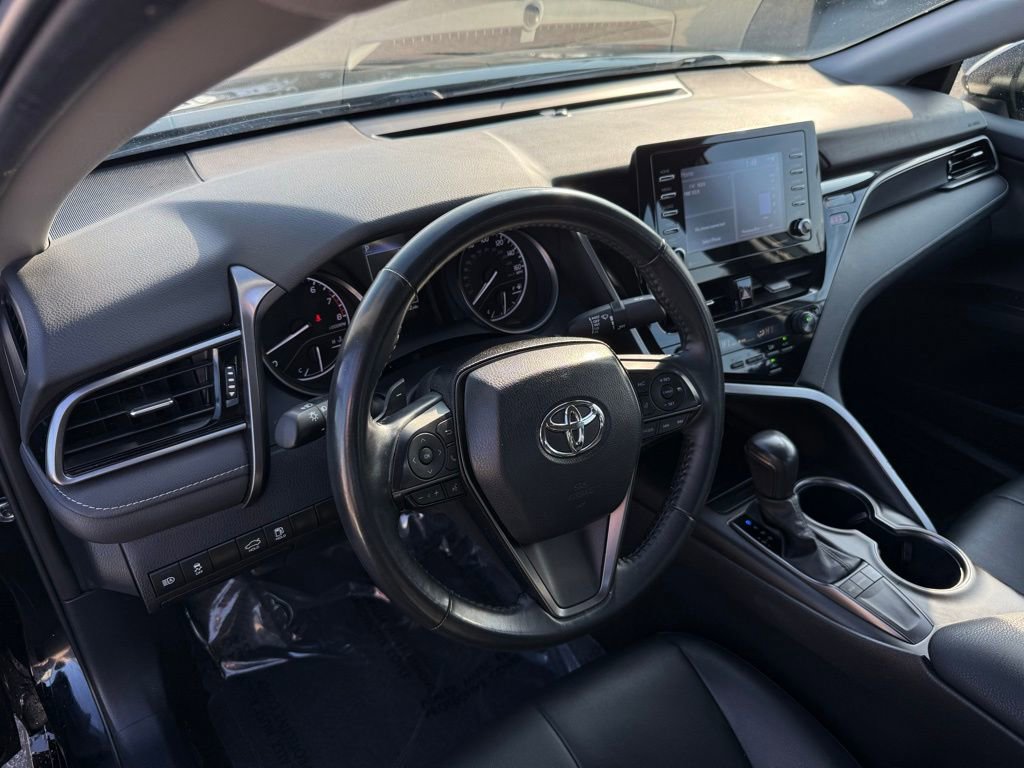 Used 2024 Toyota Camry SE image 17