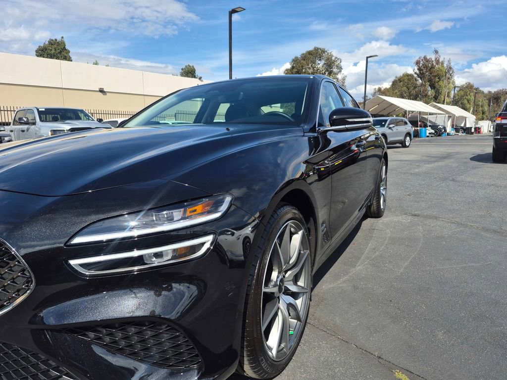 Used 2026 Genesis G70 2.5T image 2