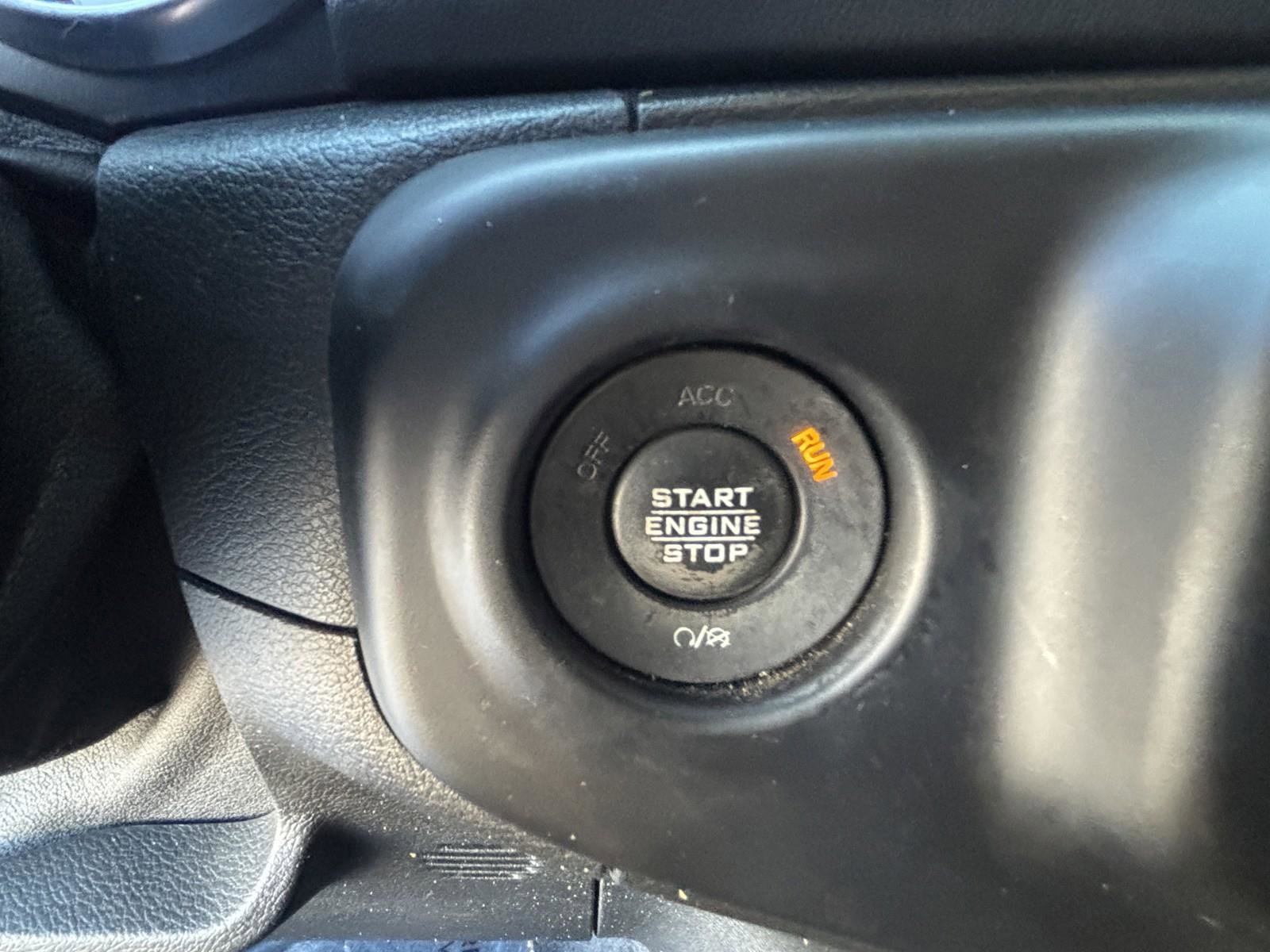 Used 2021 Jeep Wrangler Unlimited Sahara w/ Safety Group image 23