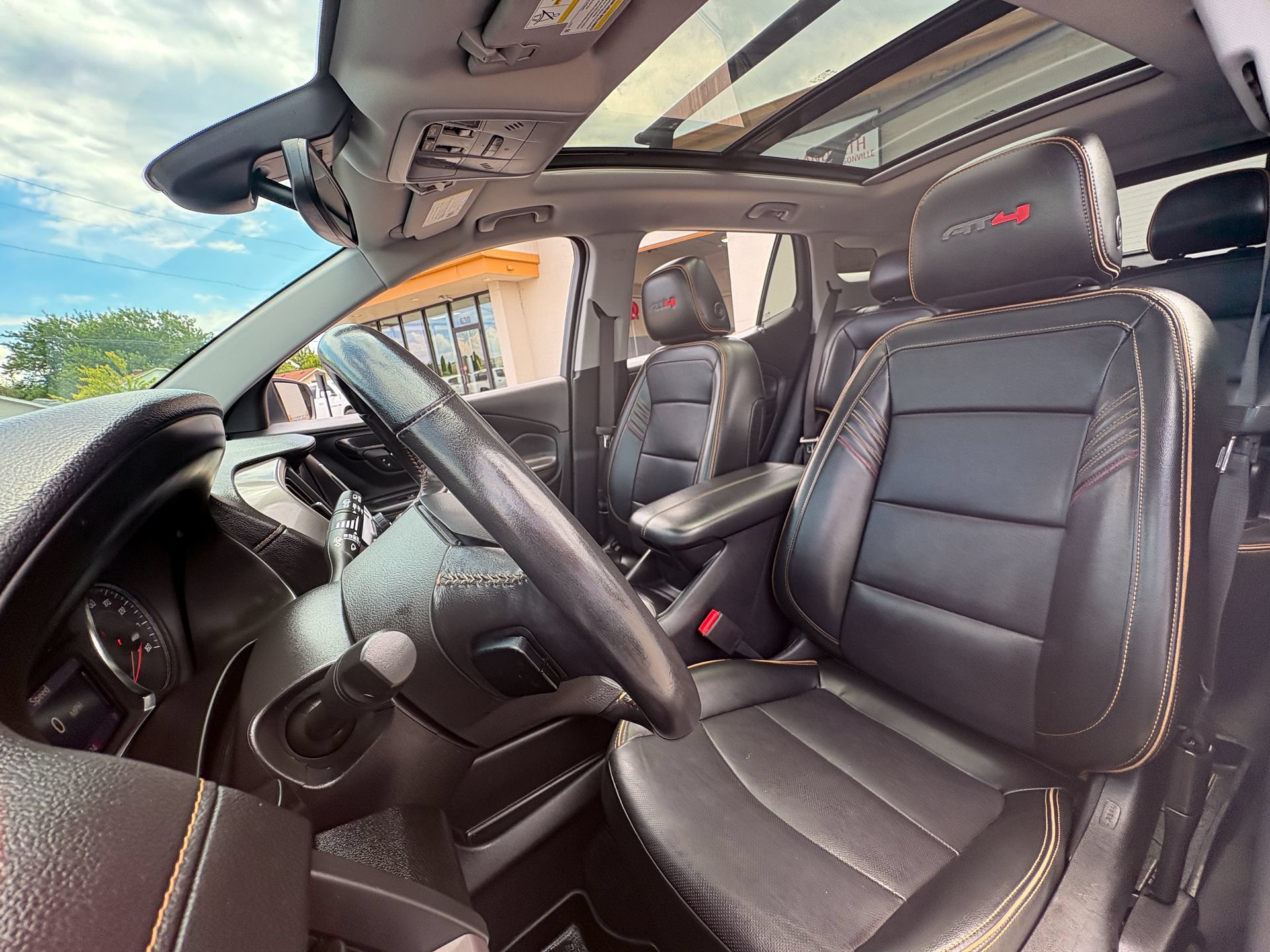 Used 2022 GMC Terrain AT4 AWD/4WD image 26
