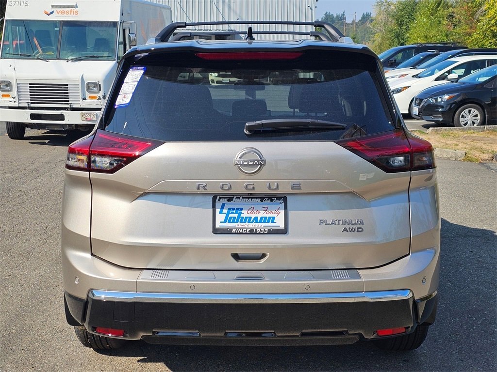 New 2026 Nissan Rogue Platinum image 6
