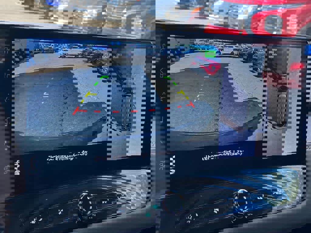 New 2025 Mitsubishi Outlander SE image 10