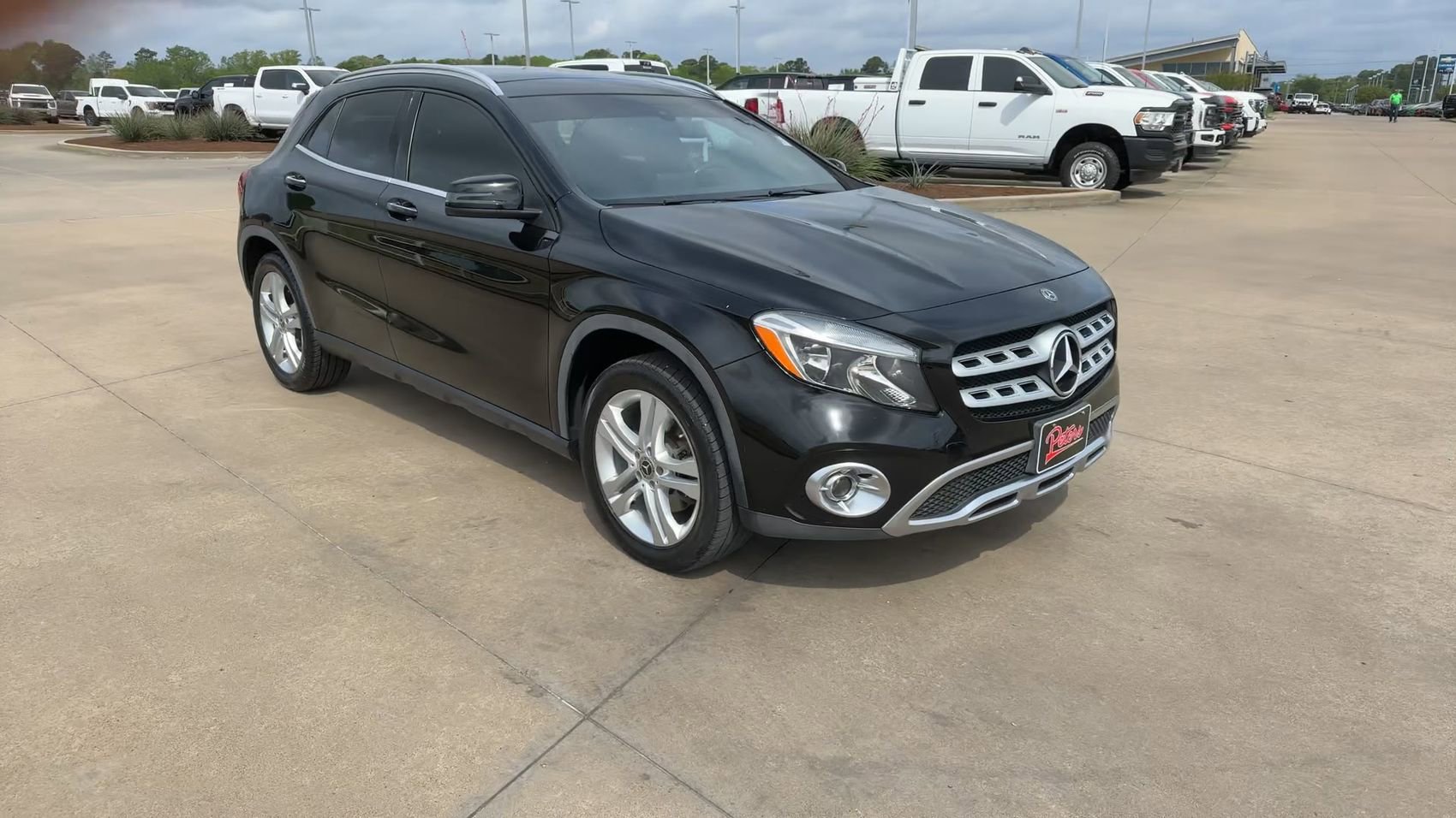 Used 2018 Mercedes-Benz GLA 250 4MATIC image 3