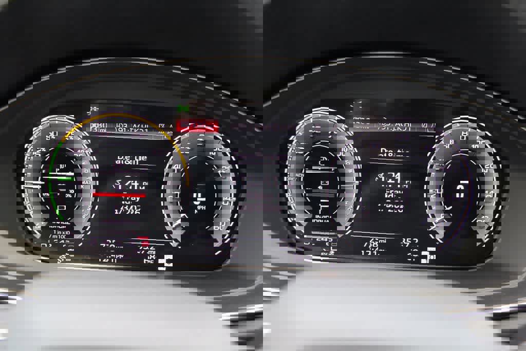 Used 2025 Audi Q5 e Premium Plus w/ Premium Plus Package image 24