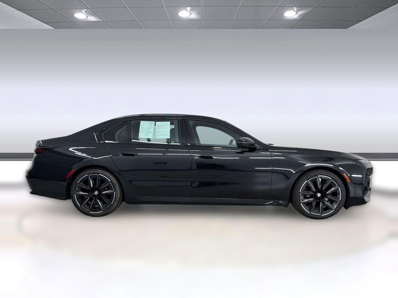 Certified 2023 BMW 740i image 8