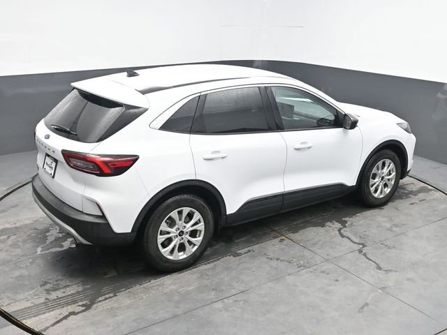 Used 2023 Ford Escape Active w/ Tech Pack #1 FWD image 29