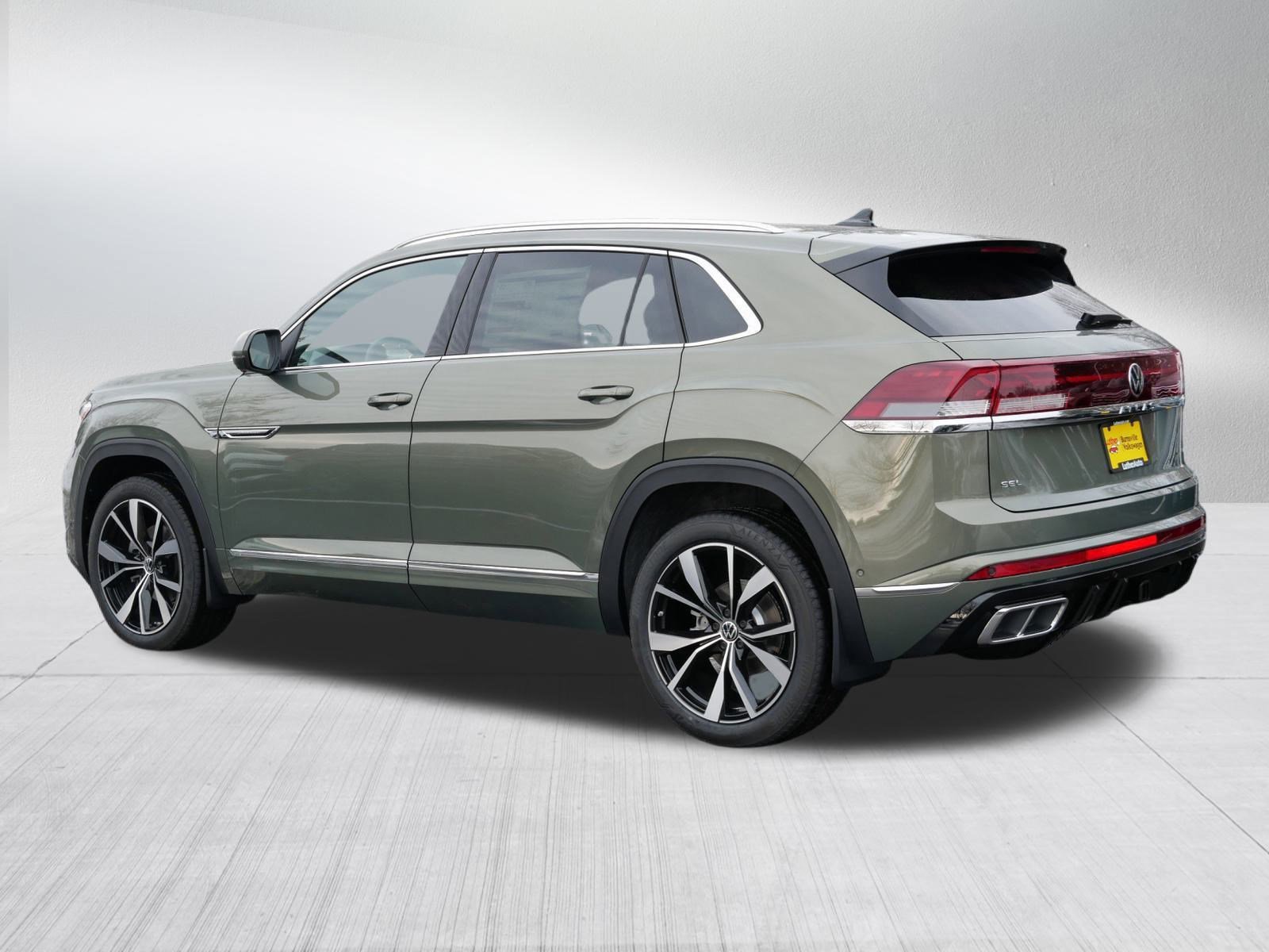 New 2026 Volkswagen Atlas Cross Sport SEL Premium R-Line image 3