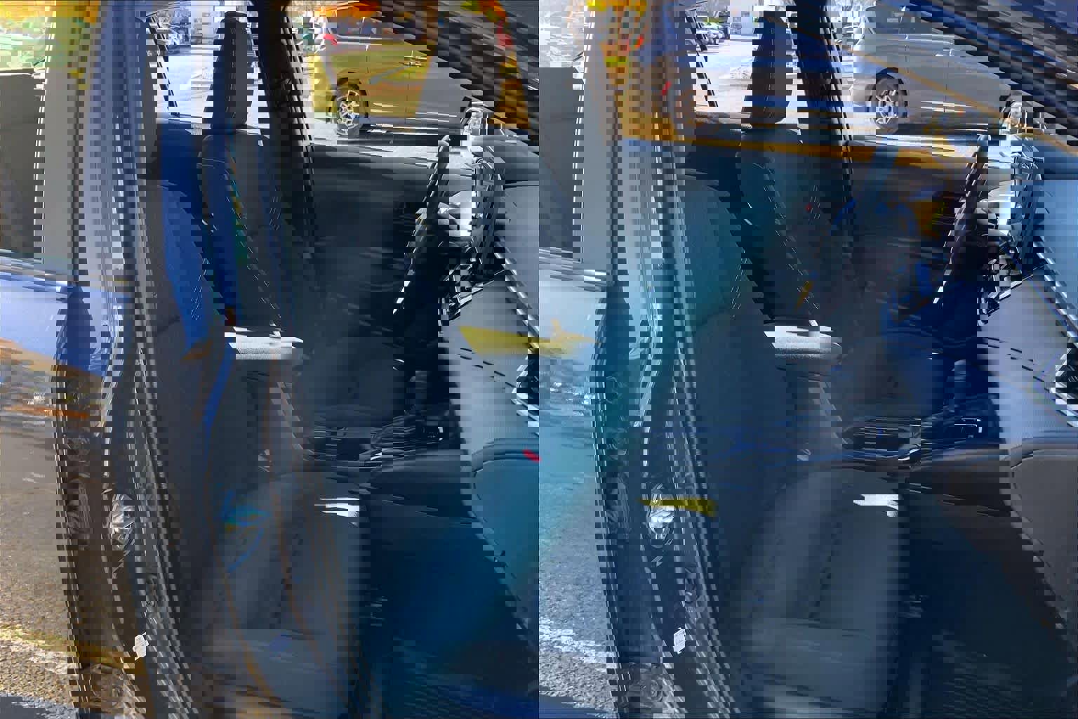 Certified 2025 Toyota Corolla LE image 7