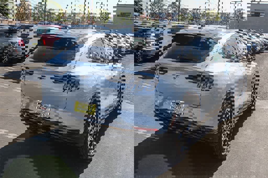 Used 2022 Ford Mustang Mach-E Premium image 4