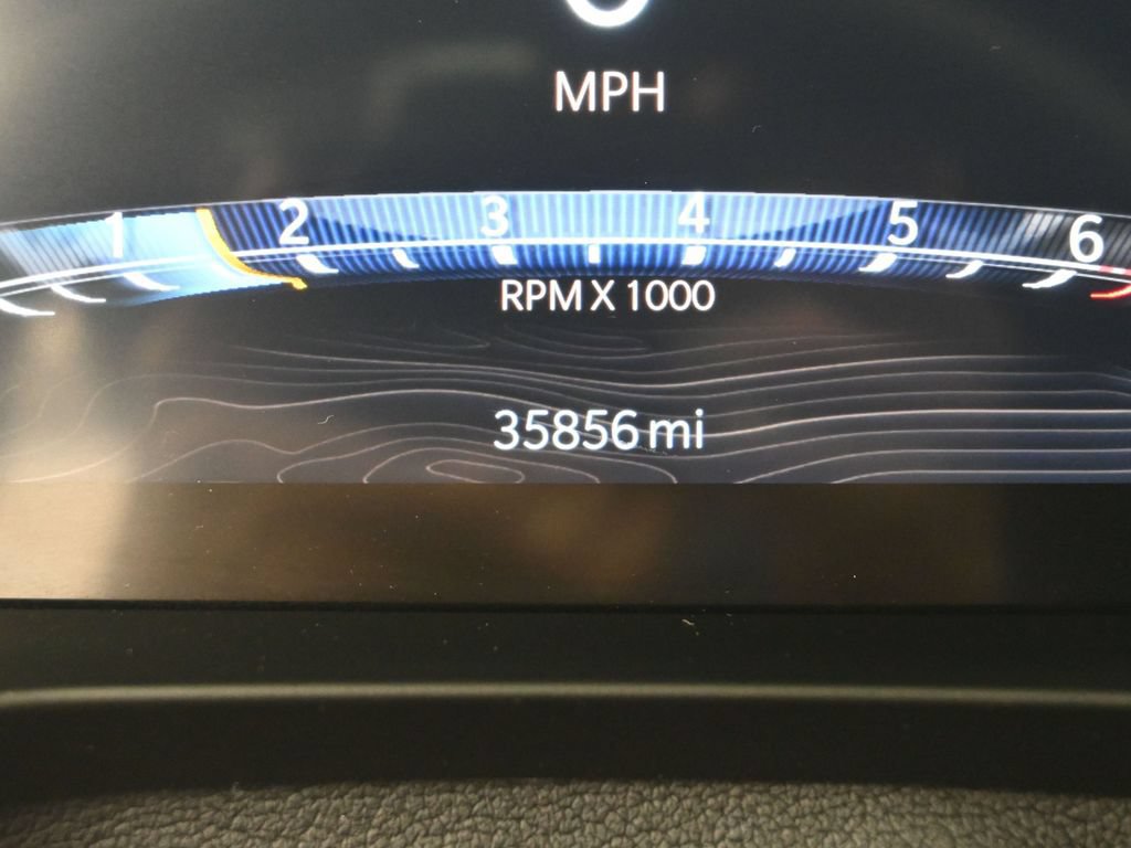 Used 2025 Jeep Grand Cherokee Laredo AWD/4WD image 42