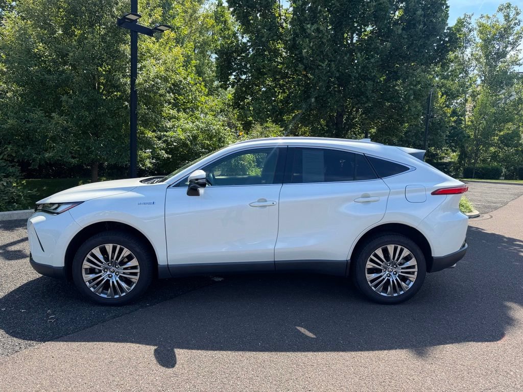 Used 2021 Toyota Venza Limited w/ Advanced Technology Package AWD/4WD image 2