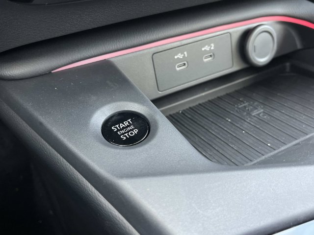 New 2026 Nissan Sentra SV w/ SV Convenience Package FWD image 27