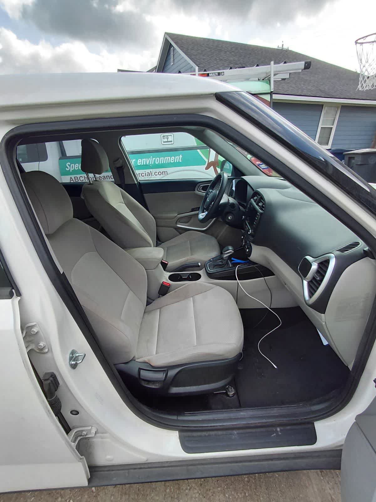 Used 2022 Kia Soul LX w/ Technology Package FWD image 13