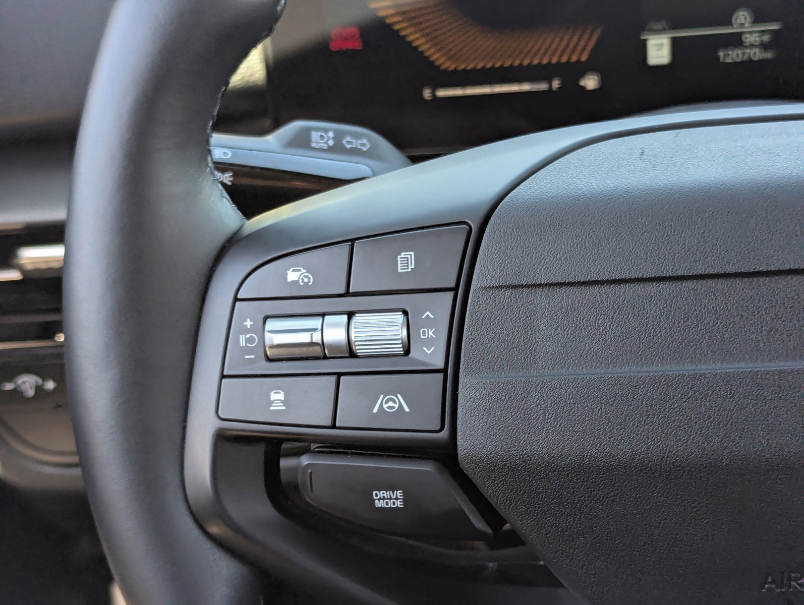 Used 2026 Kia Sportage LX w/ LX Convenience Package image 22